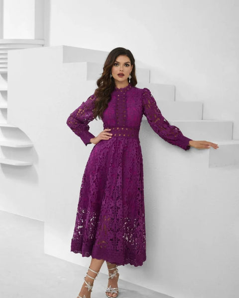 Robe dentelle violette