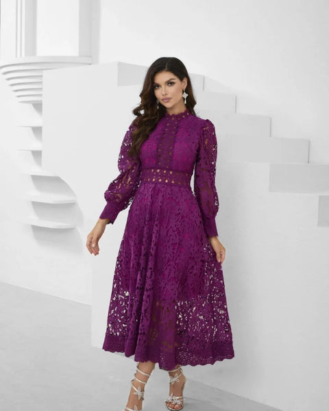 Robe dentelle violette