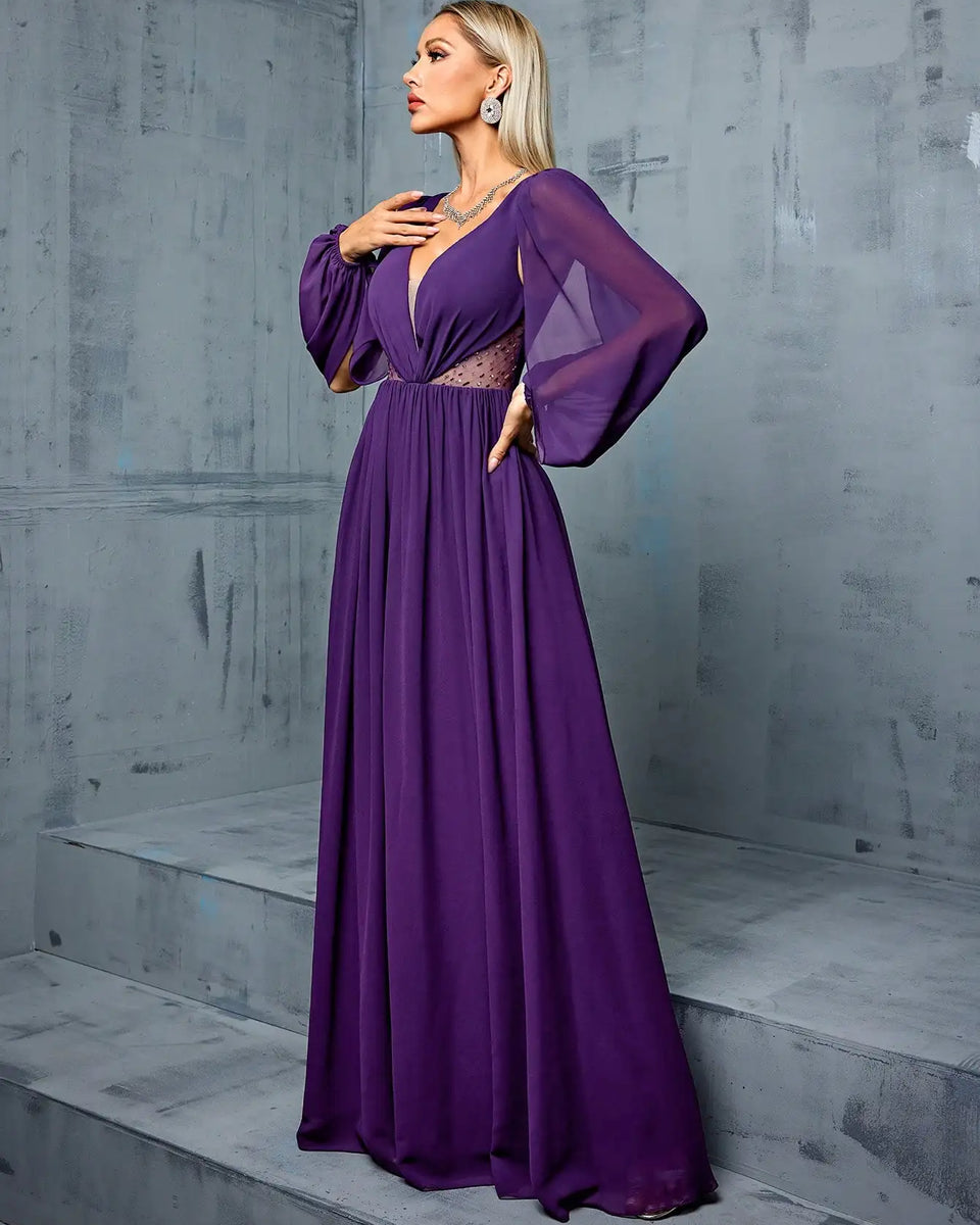 Robe violette col en V