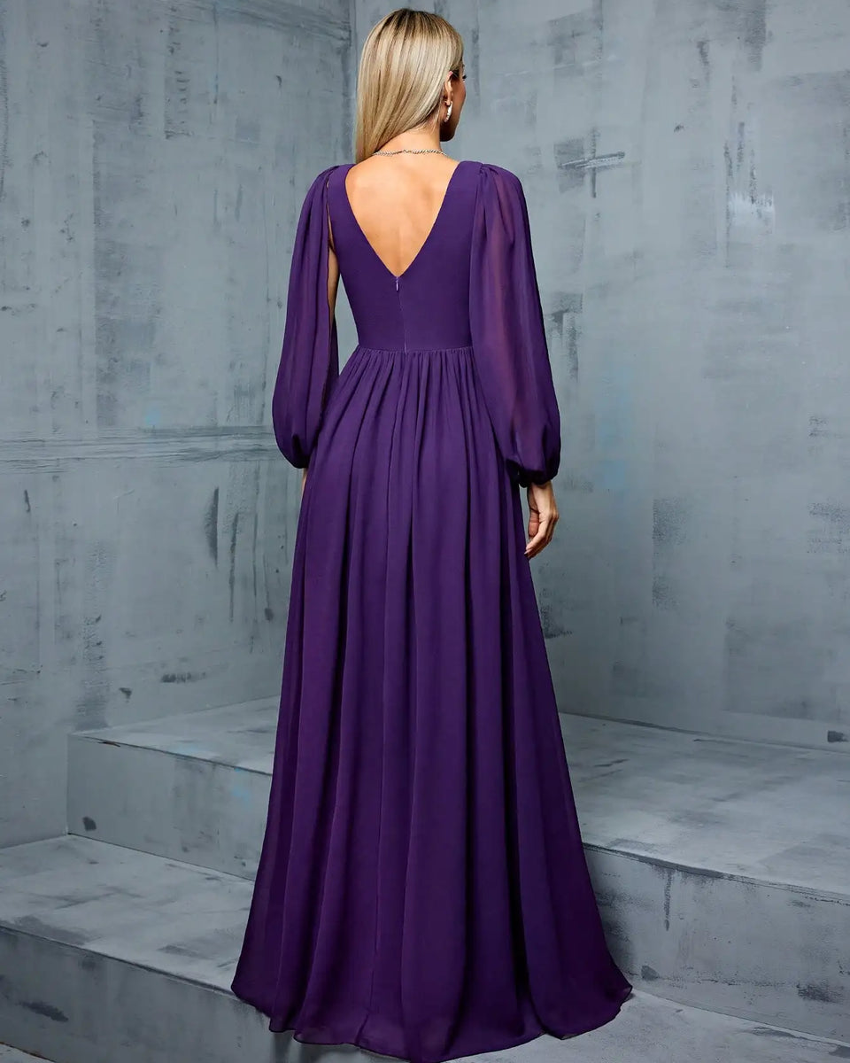 Robe violette col en V