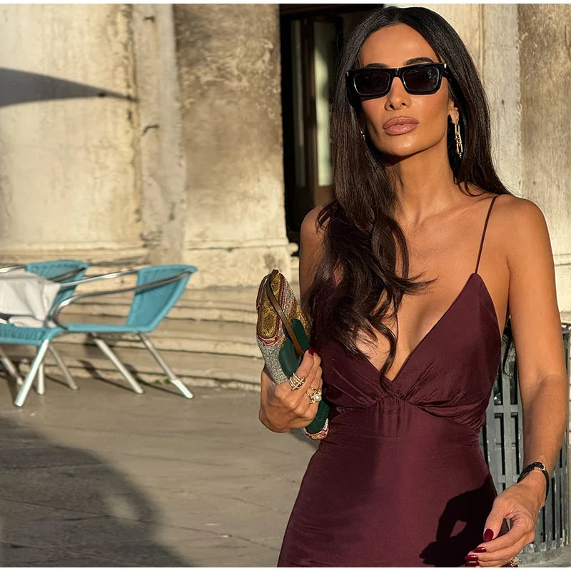 Robe longue violette à volants